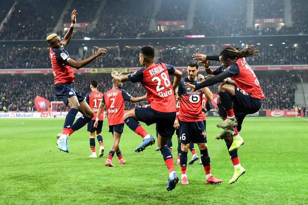 关于亚眠中场表现出色，助球队主场取胜的信息