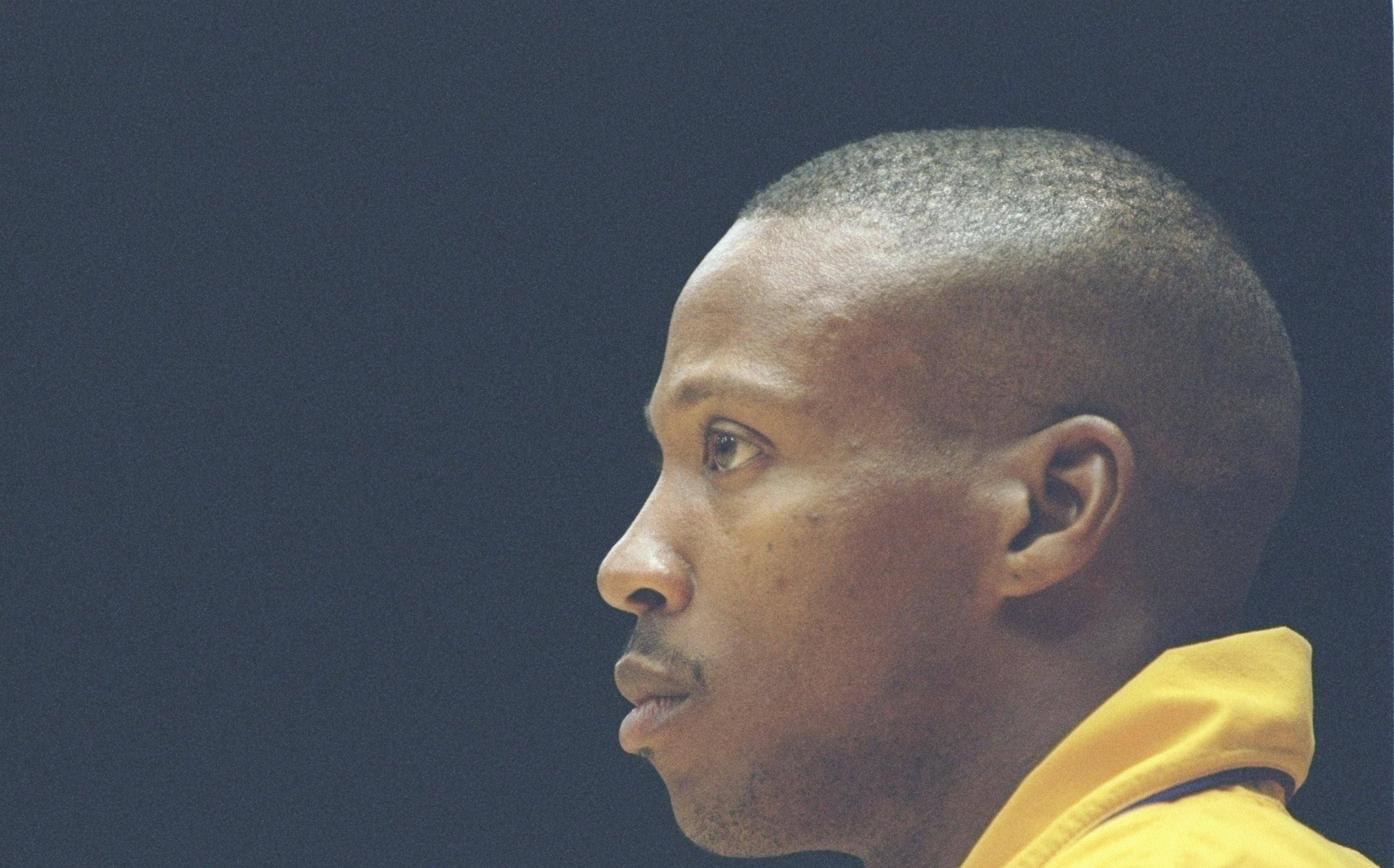 im电游游戏-斯图加特球员全力以赴，取得重要三分