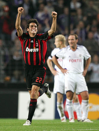 im电竞下载-关于安德莱赫特奋力反超巴塞尔，欧联杯胜利在望的信息