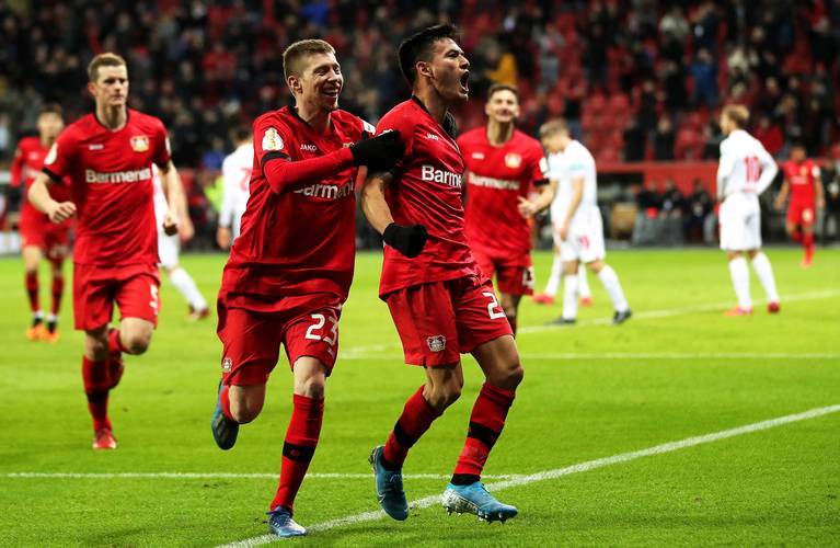 im电游官方网站-包含弗赖堡在主场迎战平野牛队，胜利在望的词条