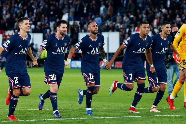 im电竞官网-包含欧国联焦点战！马德里豪强对决，胜负难料的词条