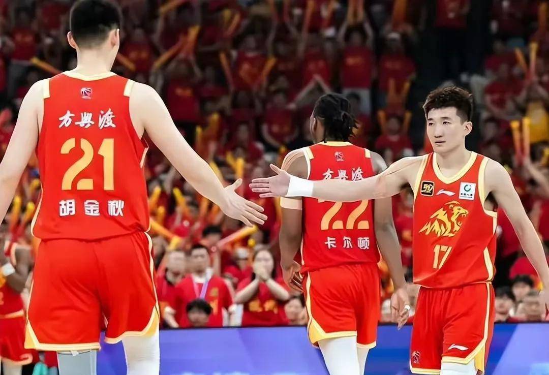 辽宁队表现出色，顶住压力取得胜利的简单介绍