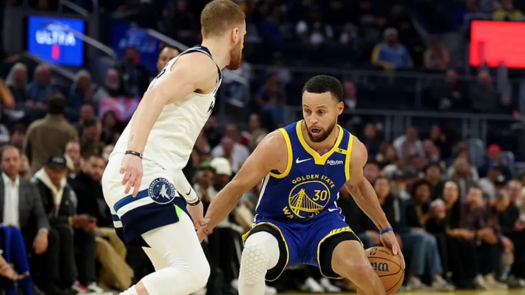 包含勇士球星遭受伤病困扰，赛季前景堪忧的词条