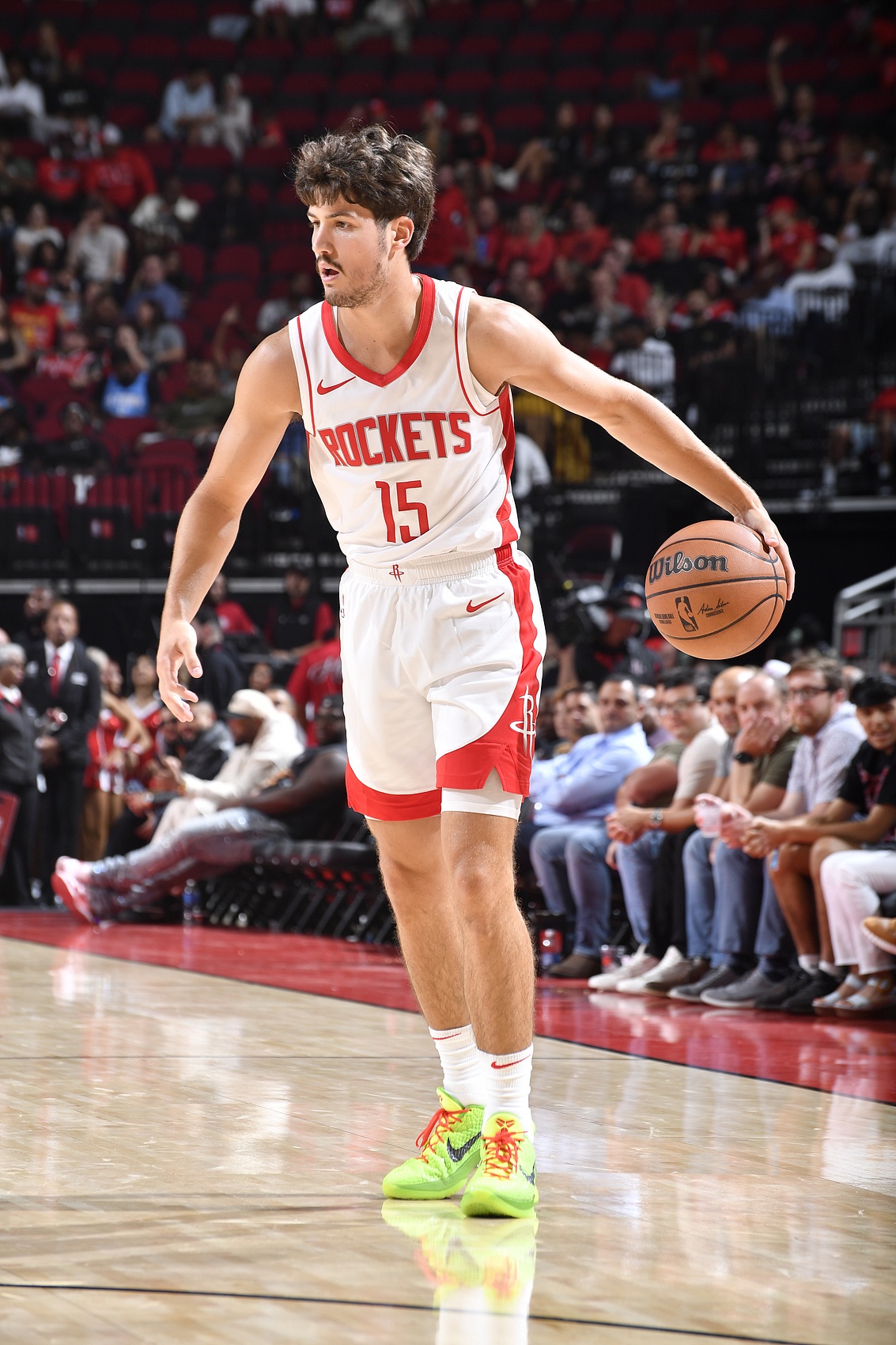 包含火箭队球员因伤缺席关键比赛的词条