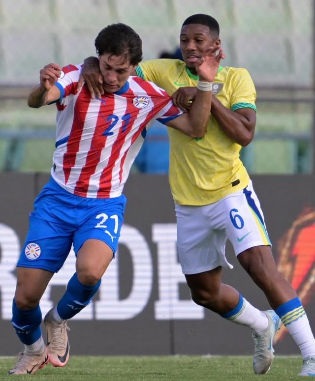 -南美球星在欧洲联赛中获得最佳射手