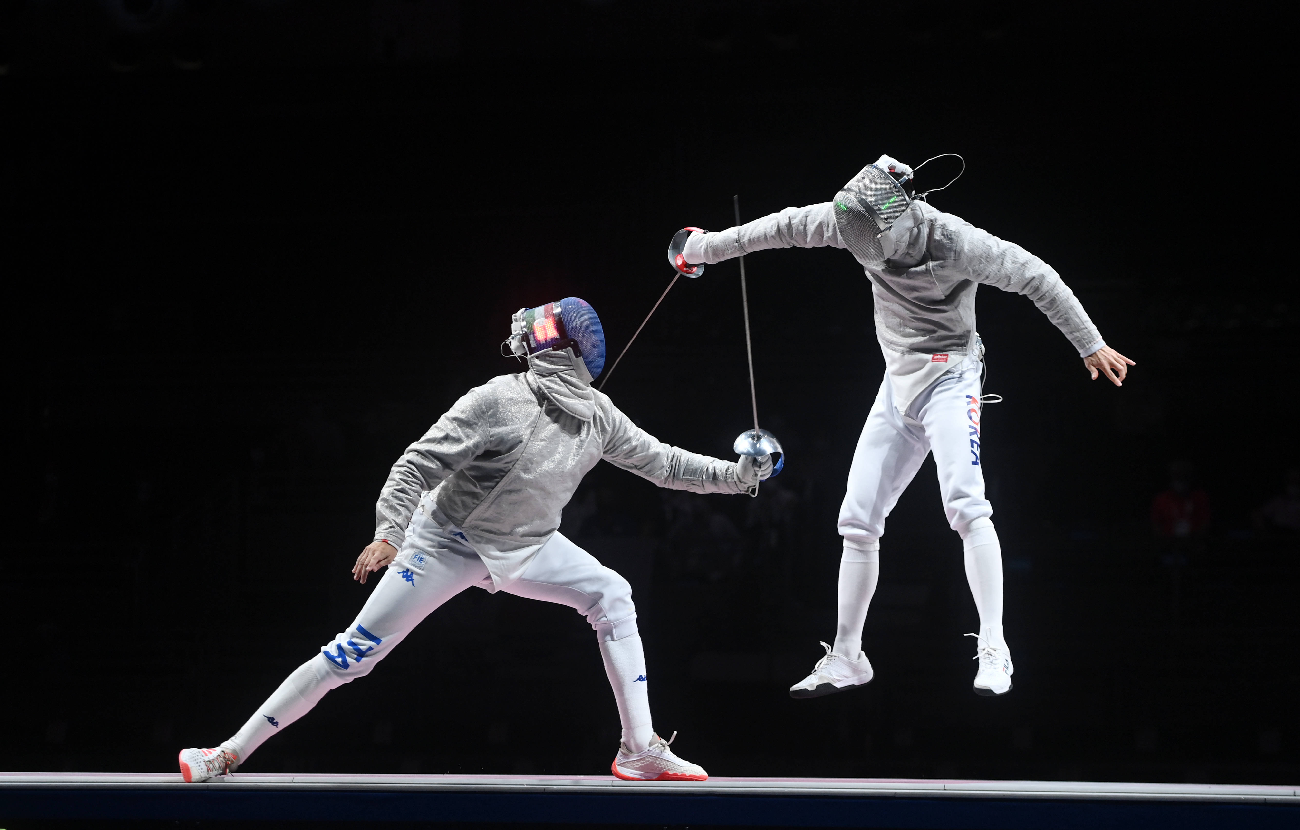 im电竞APP下载-日本击剑选手夺冠，实力碾压