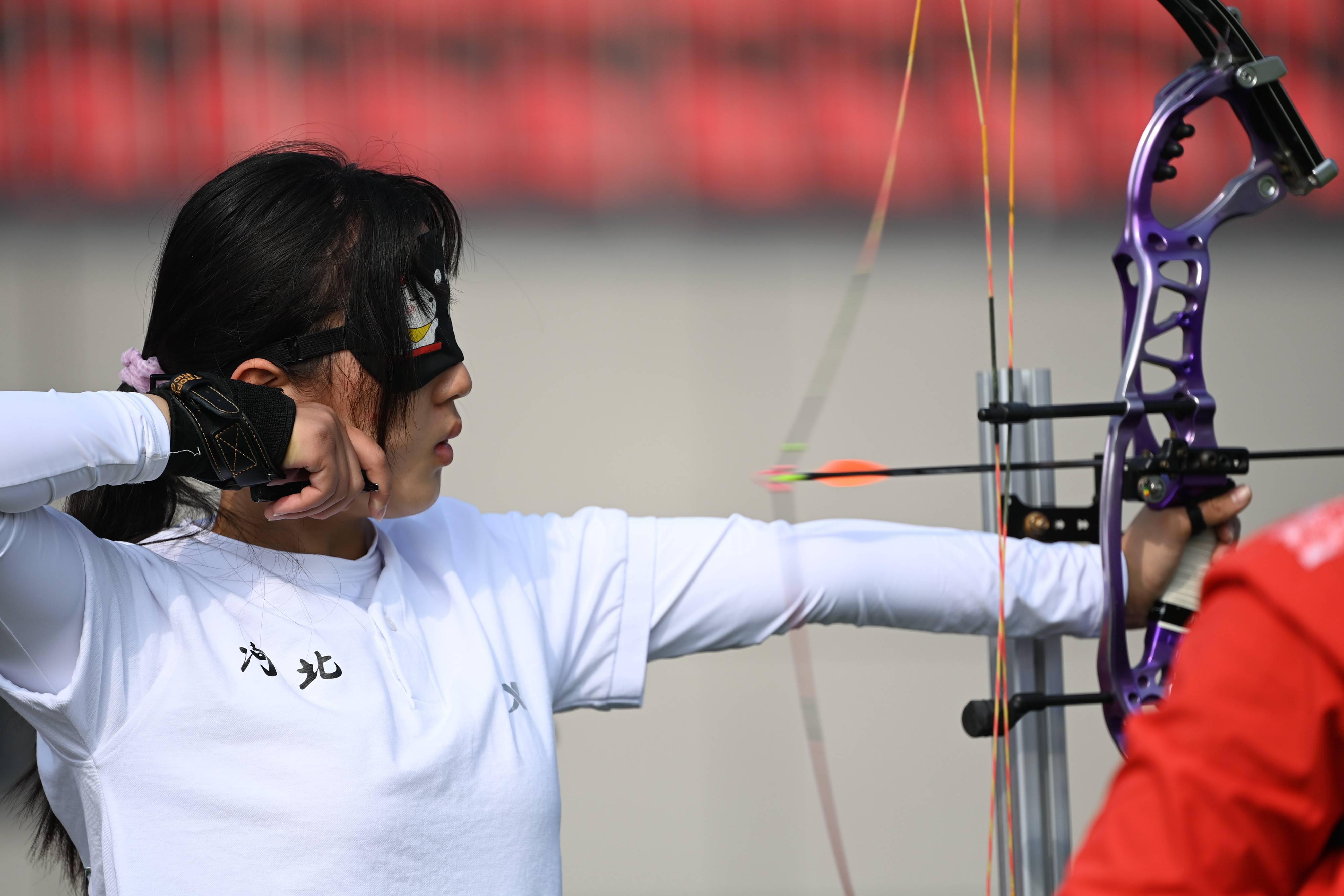 -俄罗斯代表团在射箭比赛中取得好成绩