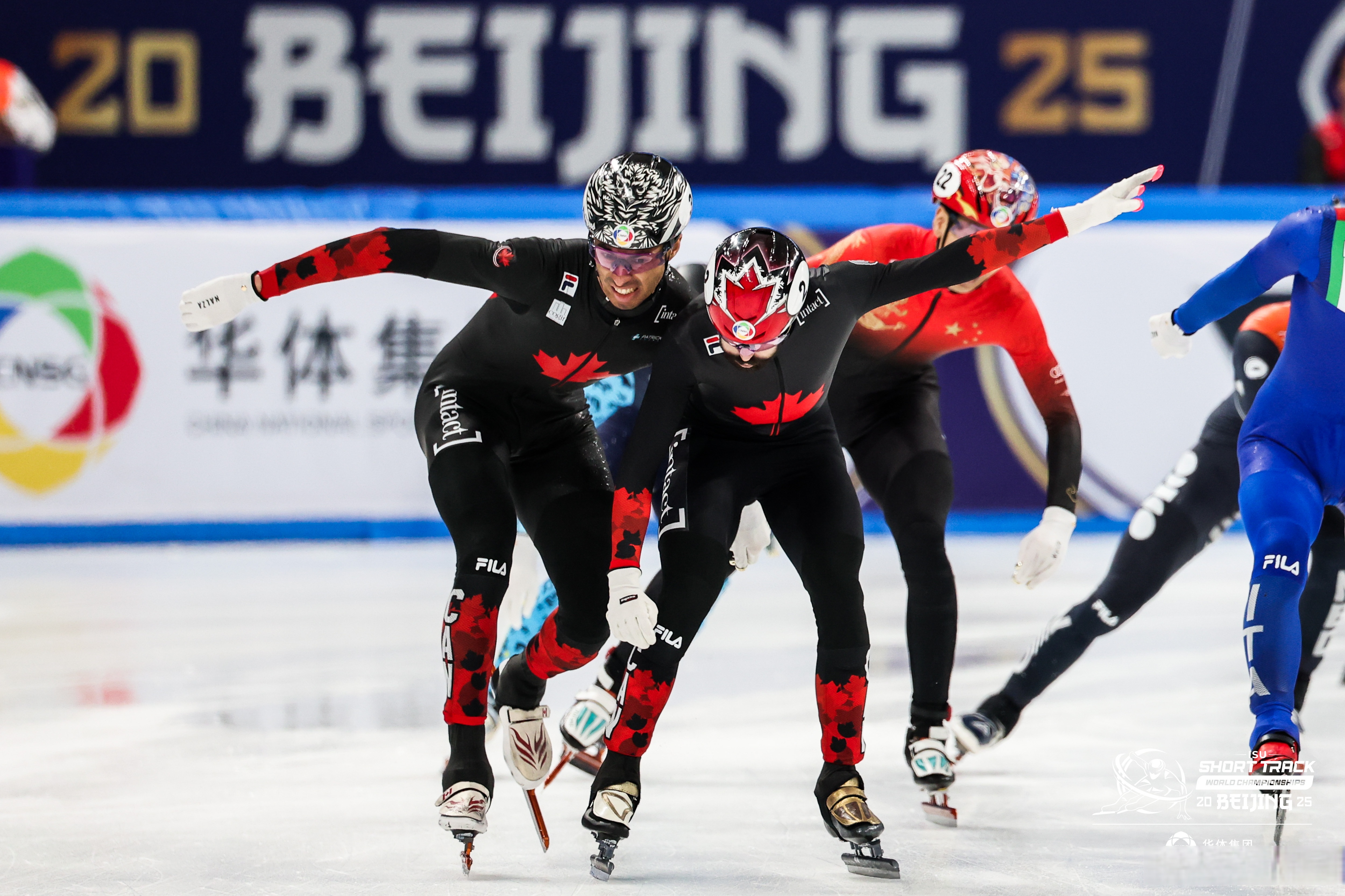 im电游-美国短道速滑运动员突围入围决赛的简单介绍