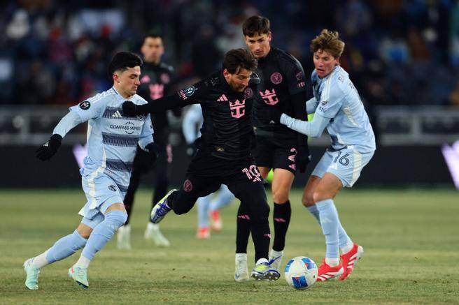 im电竞下载-美职联比赛：洛杉矶银河迎战纽约城