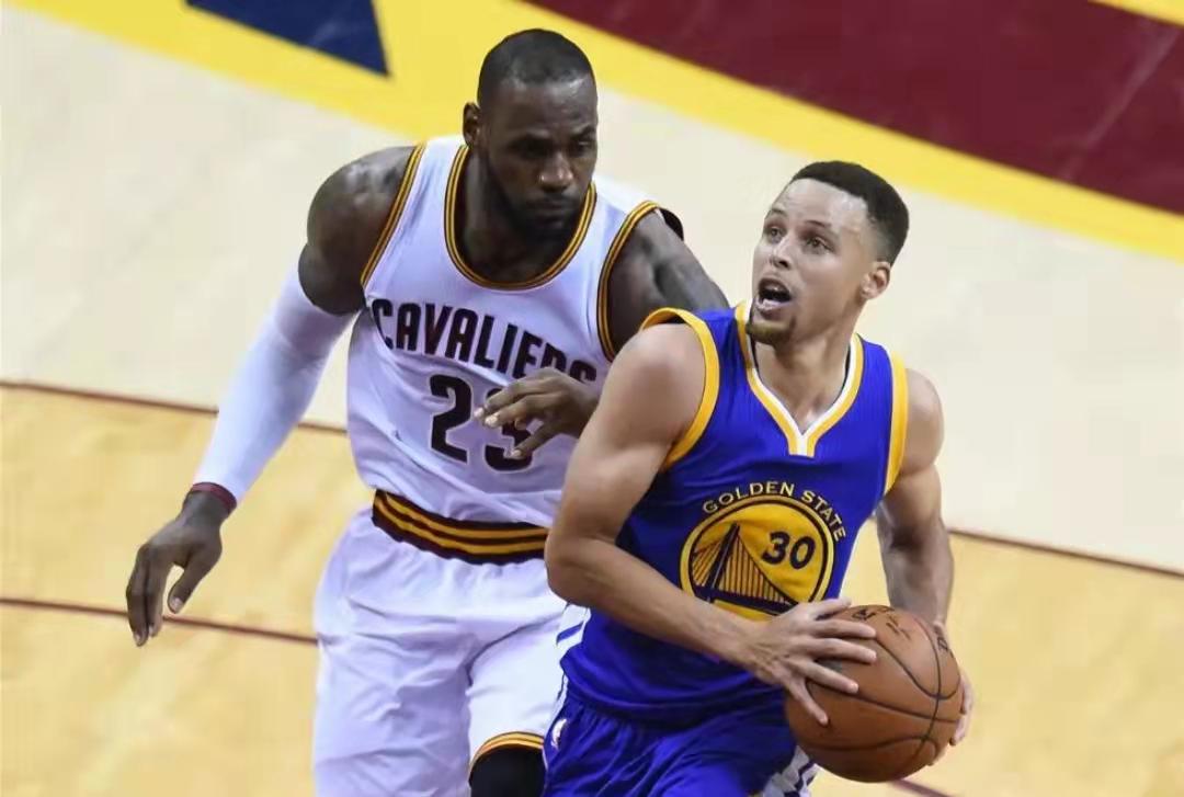 -包含列夫奥斯队客场大胜，疯狂追赶积分榜的词条