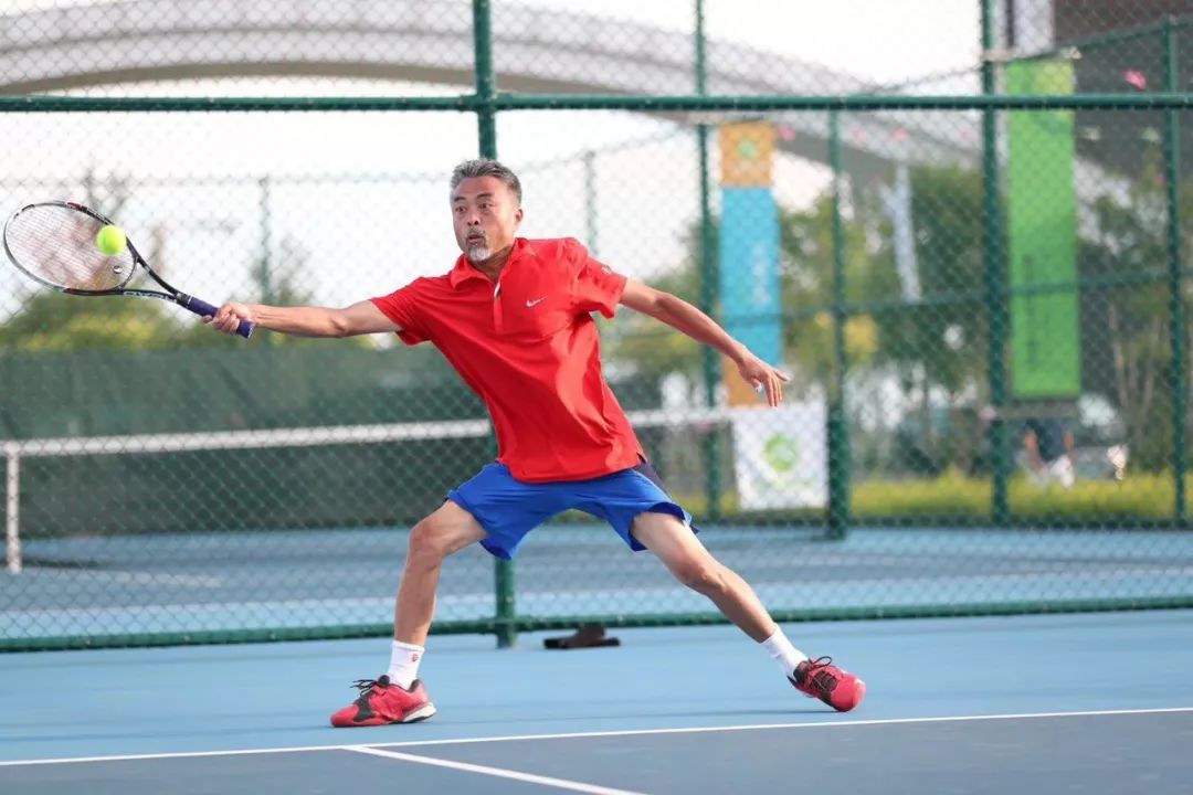 包含秦皇岛锻炼自我改变，实现突破目标的词条