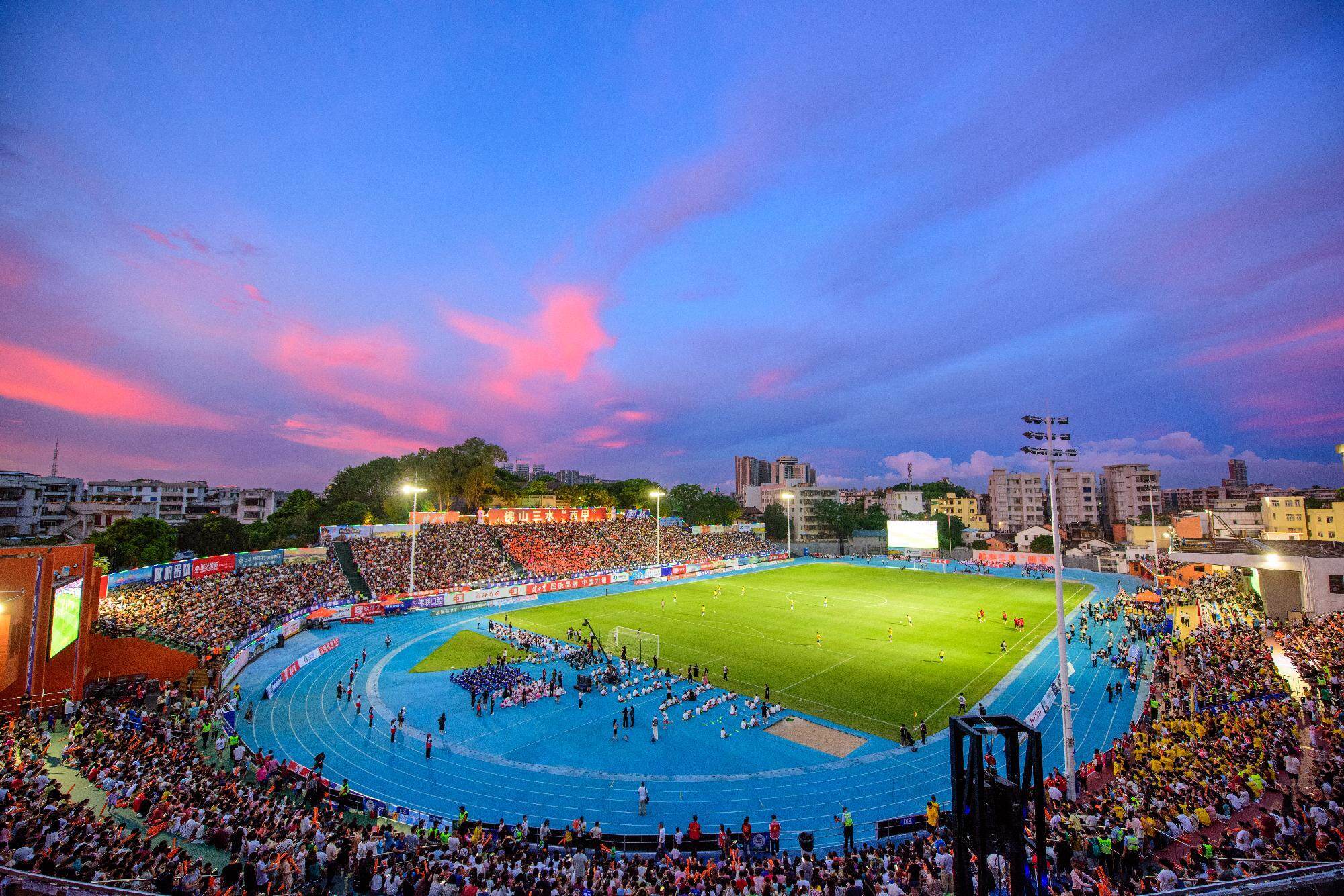 战火四起！顶尖球队奋力拼搏