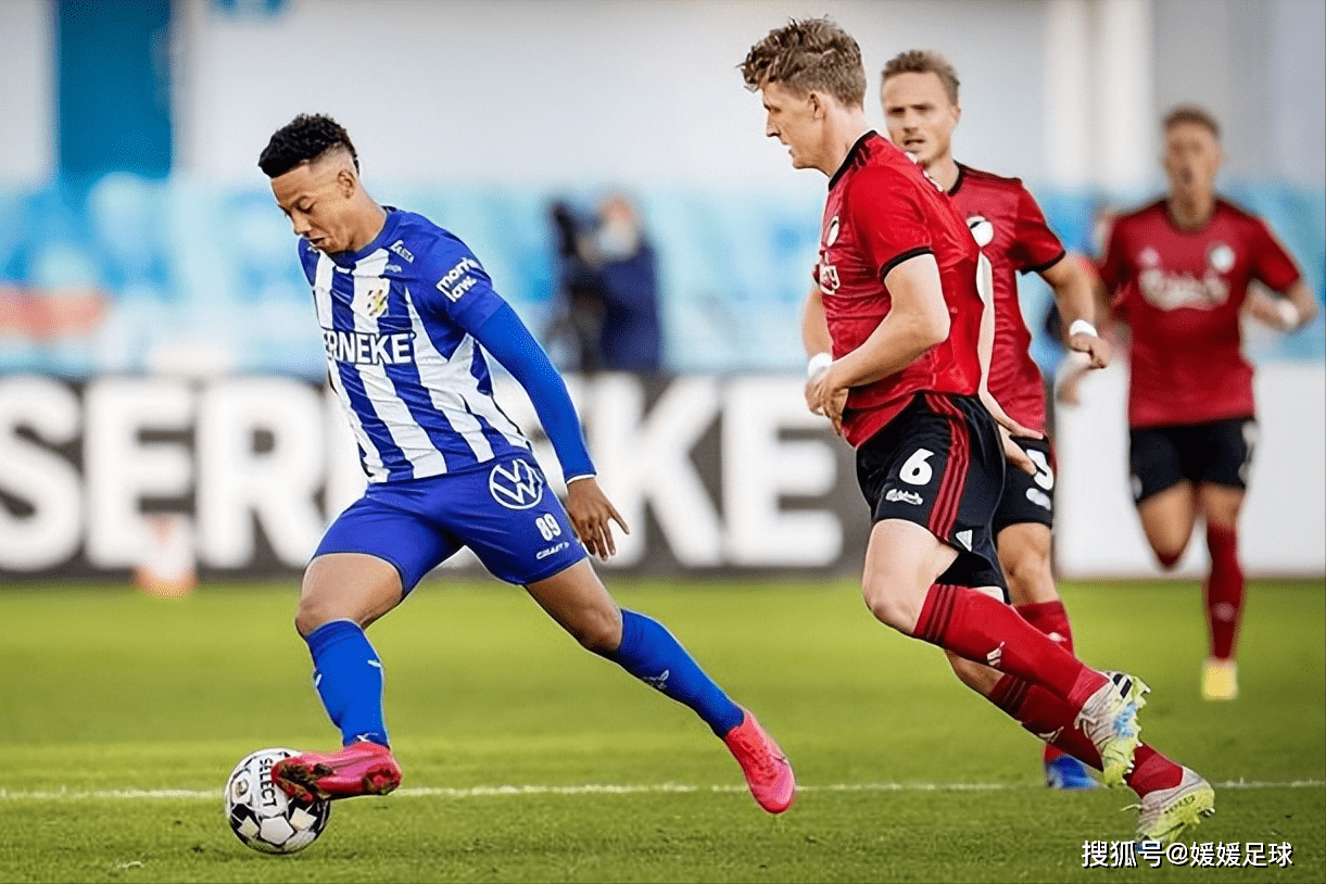 敏感犯规引发红牌风波，沙尔克客场输球