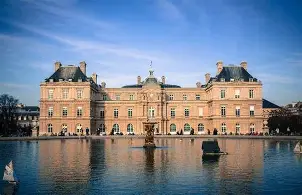 卢森堡击剑名将约瑟夺得男子佩剑冠军