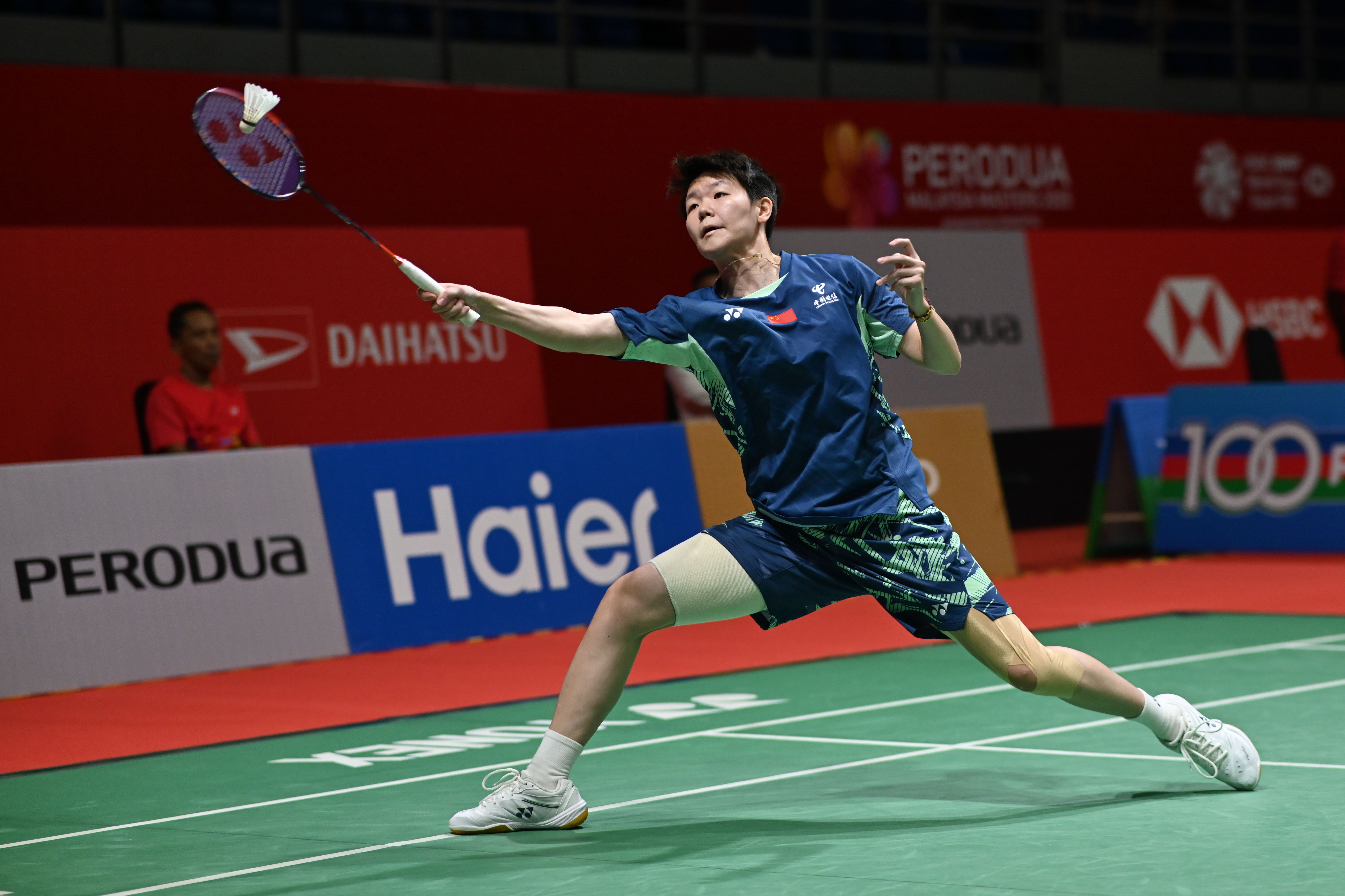 韩国羽毛球选手精彩对决，夺得金牌