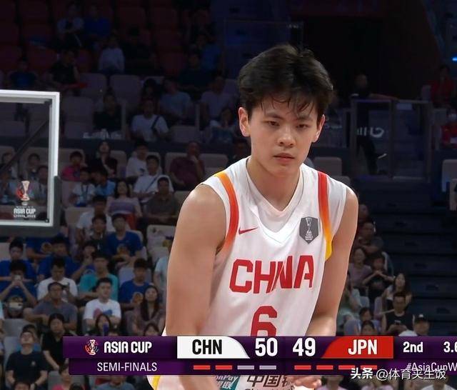 秦晓雯进攻火力全开，助湖南女篮获胜