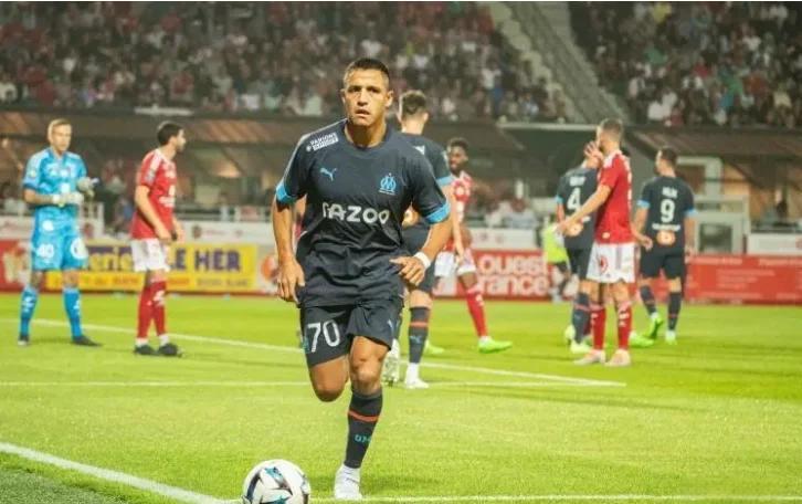 im电竞下载-桑切斯迎来英超复出，曼联迎战“挑战者”的简单介绍