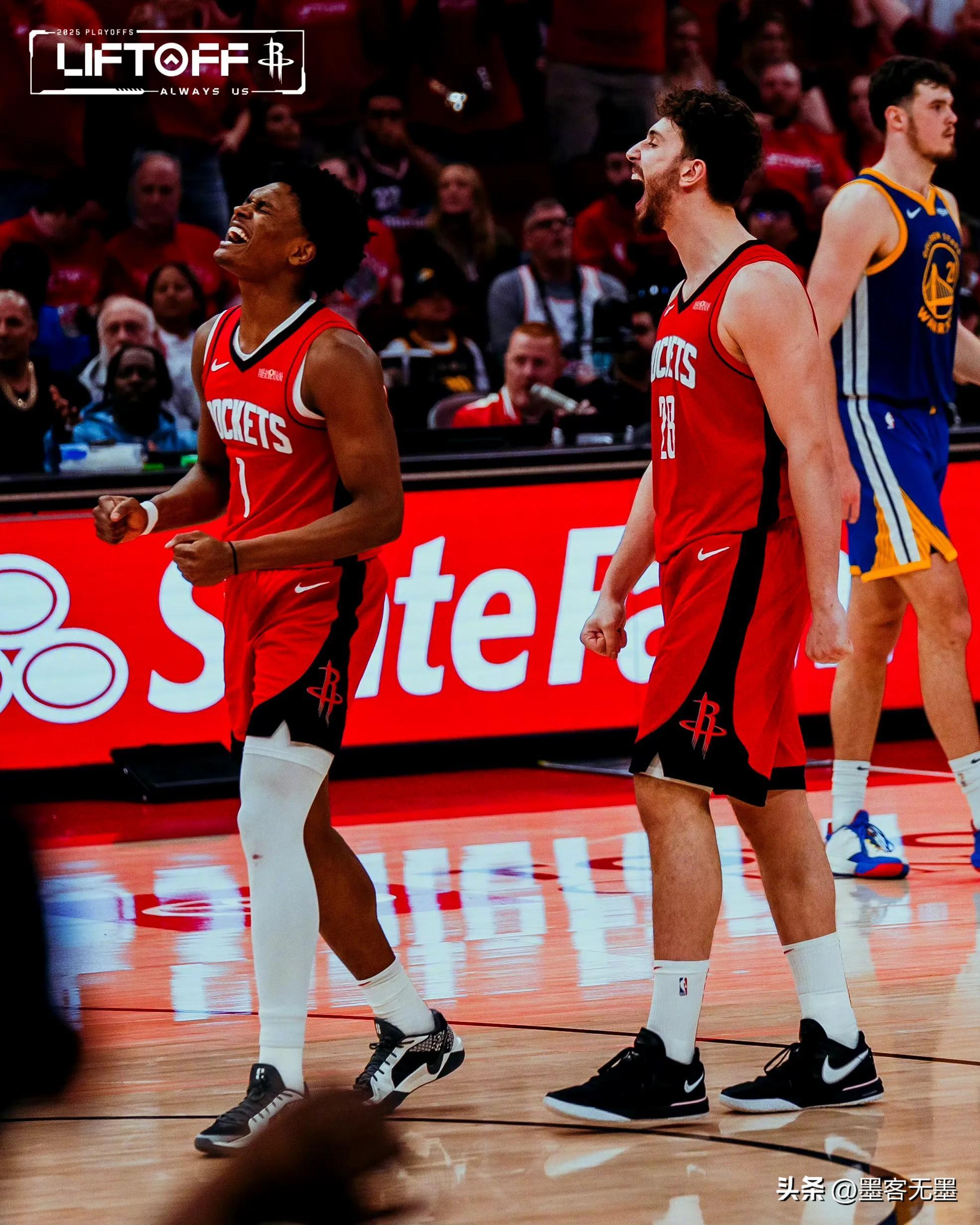 勇士队主场取胜火箭队