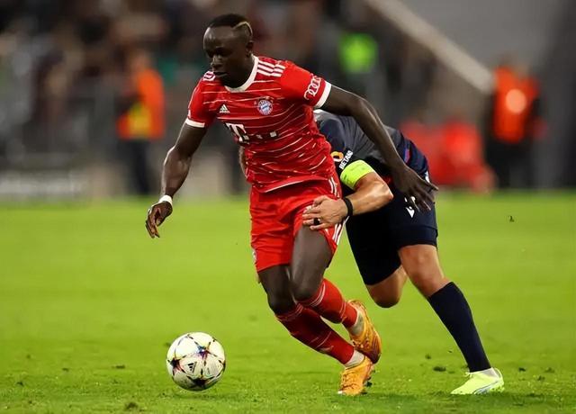 巴萨鏖战希腊，基米希关键制胜的简单介绍