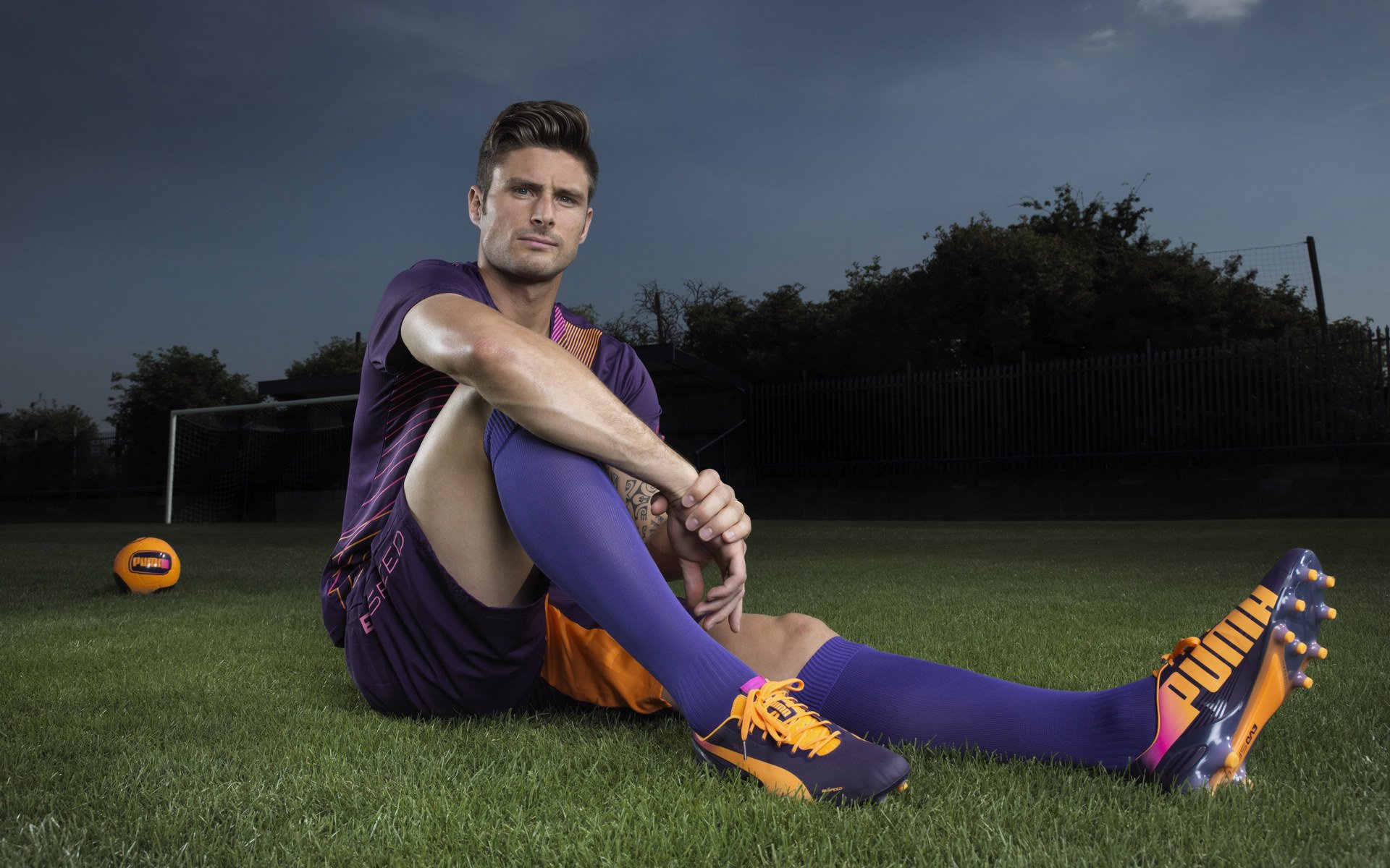 IM电竞游戏-双重赛场，F1收官战的极速狂飙与足球生死战的命运逆转